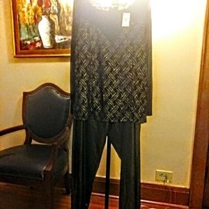 Beautiful Metallic Gold Foil Top and Pants Set